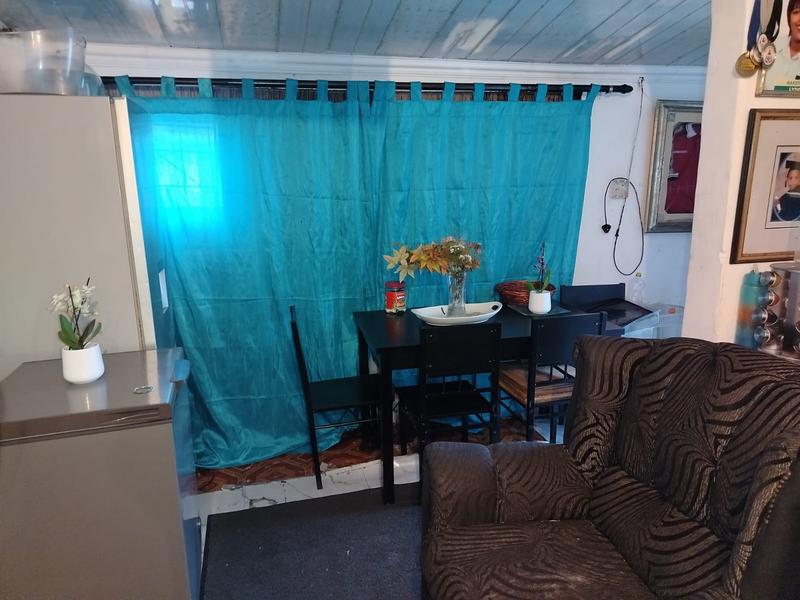 2 Bedroom Property for Sale in Leiden Western Cape